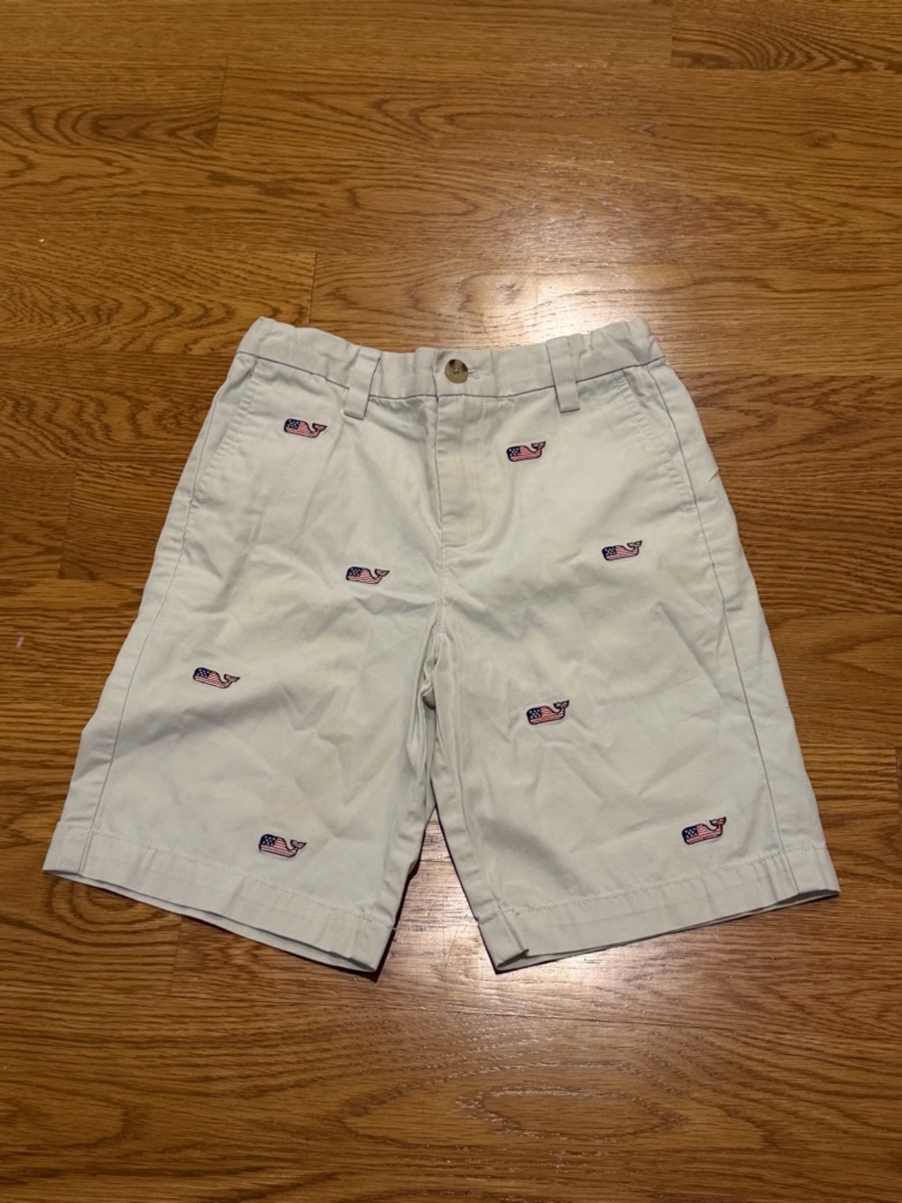 Vineyard Vines Flag Whale Embroidered Breaker Shorts